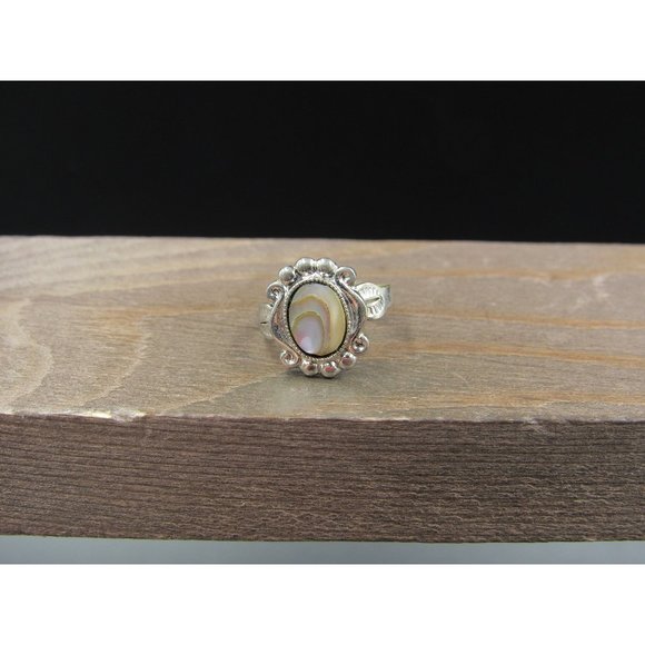 Jewelry - Size 3.75 Silver Tone Abalone Shell Band Ring